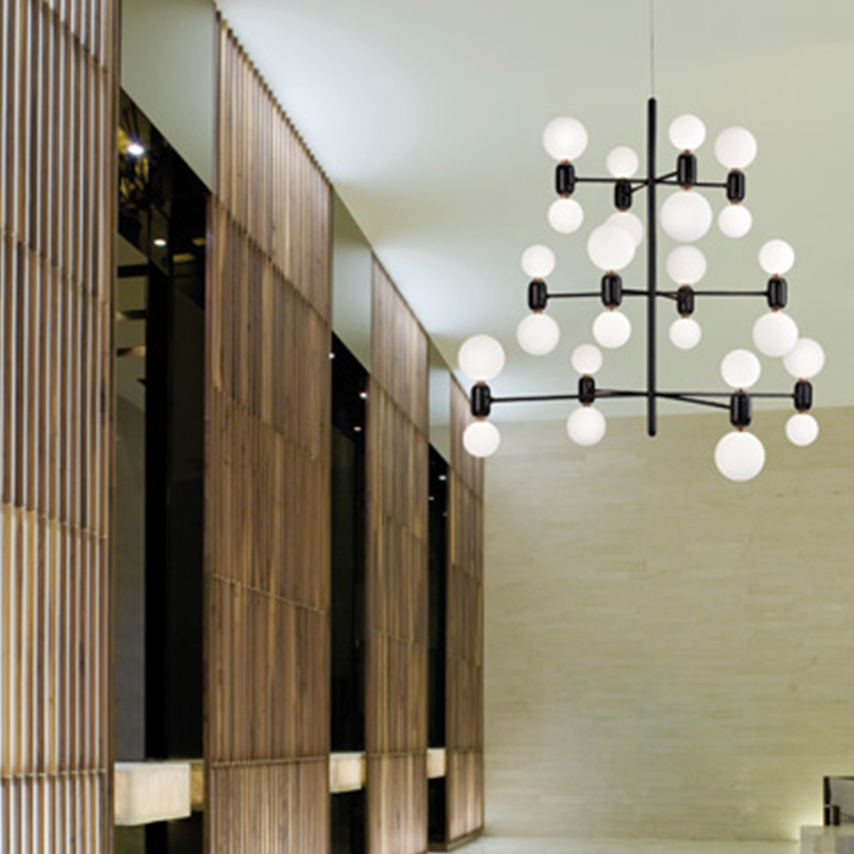 ABALLS CHANDELIER PARACHILNA