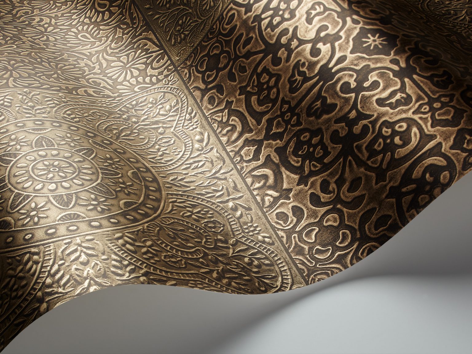 BAZAAR 13/2007 TAPETA COLE&SON