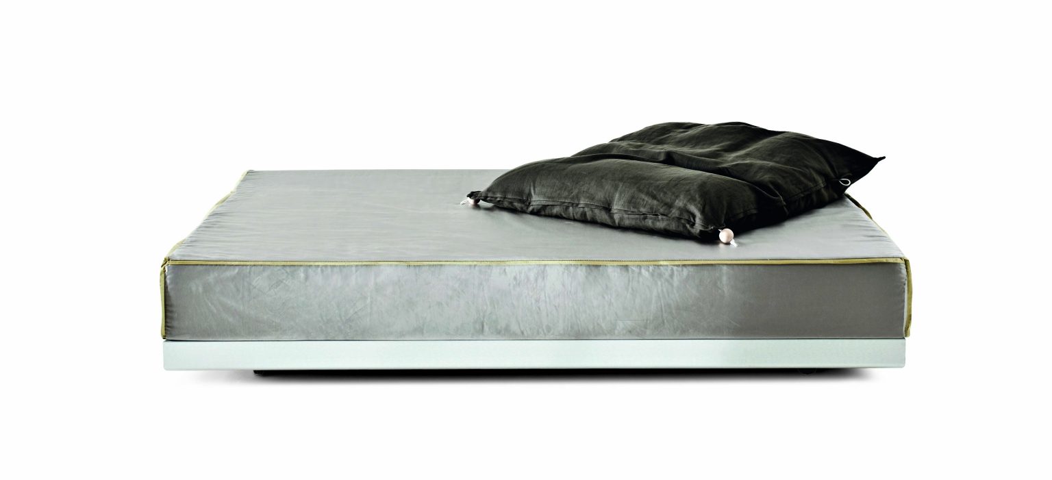 BED & BREAKFAST SOFA