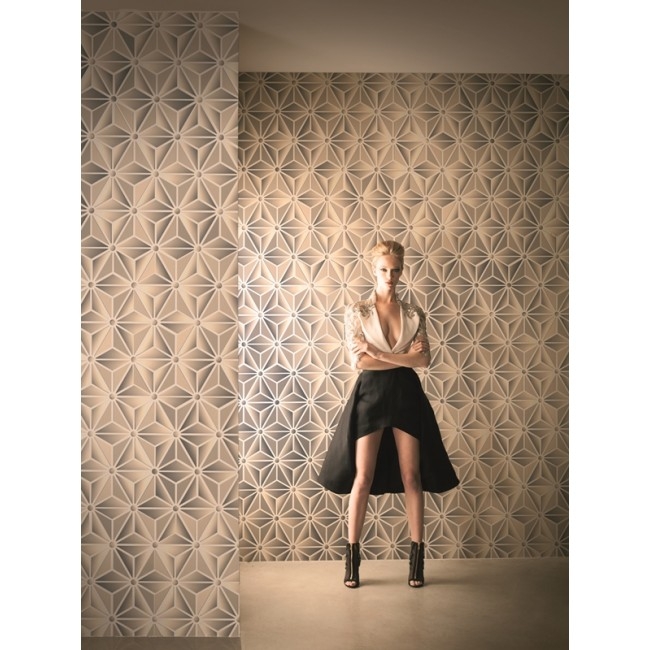 BRILLIANT DISGUISE TAPETA WALL&DECO