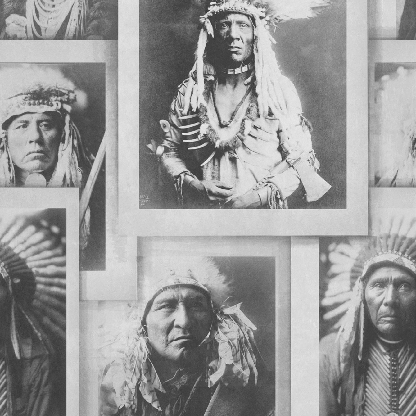 INDIAN CHIEFS TAPETA MIND THE GAP