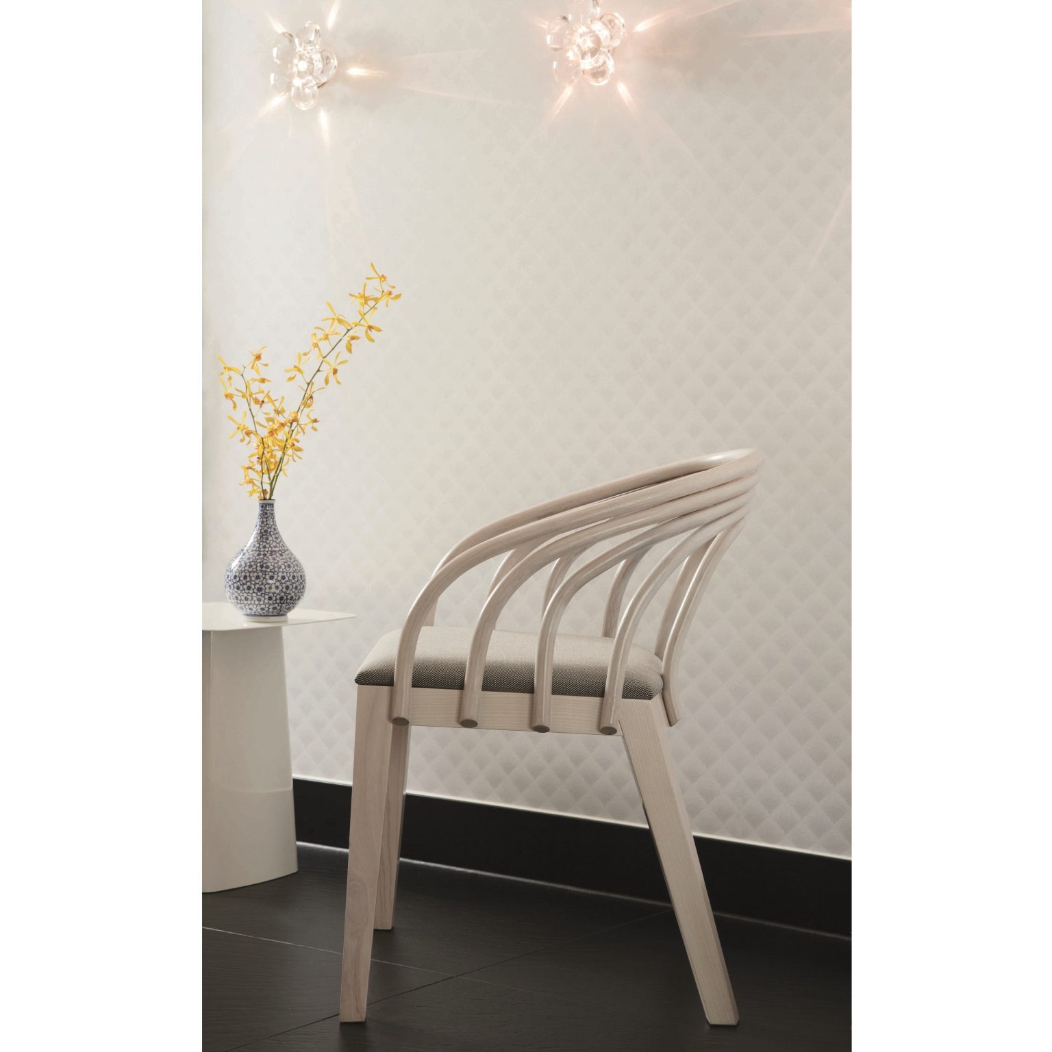 LOOP FOTEL VERY WOOD