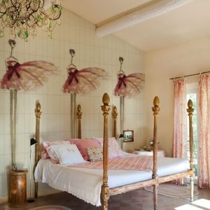 MADAME VENTA - WALL&DECO