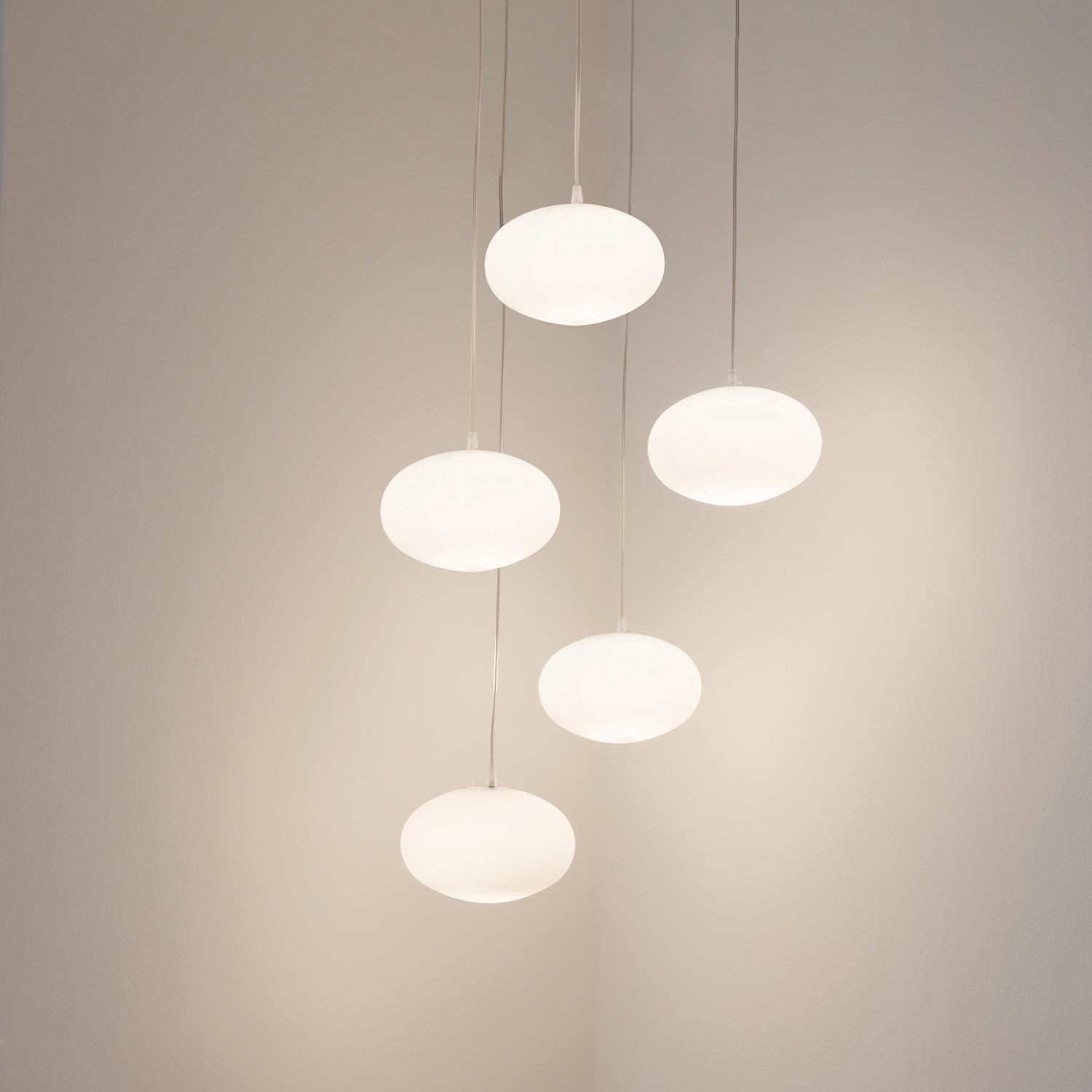 MAGA LAMPA WISZĄCA NEMO