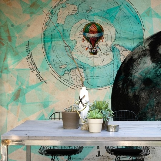 MAN ON THE MOON WALL&DECO