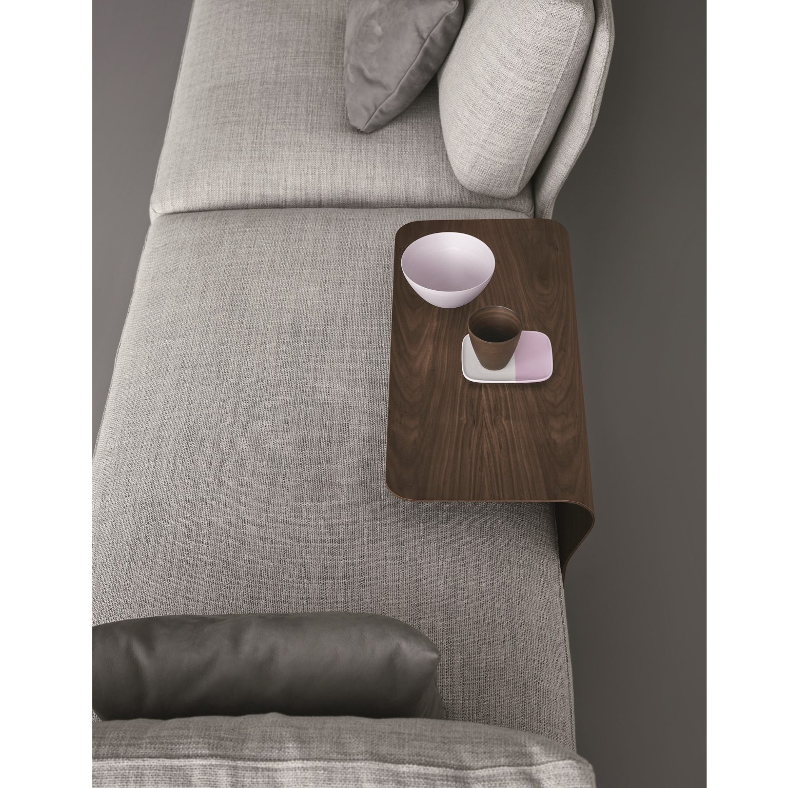 AVANT-APRÈS SOFA SABA