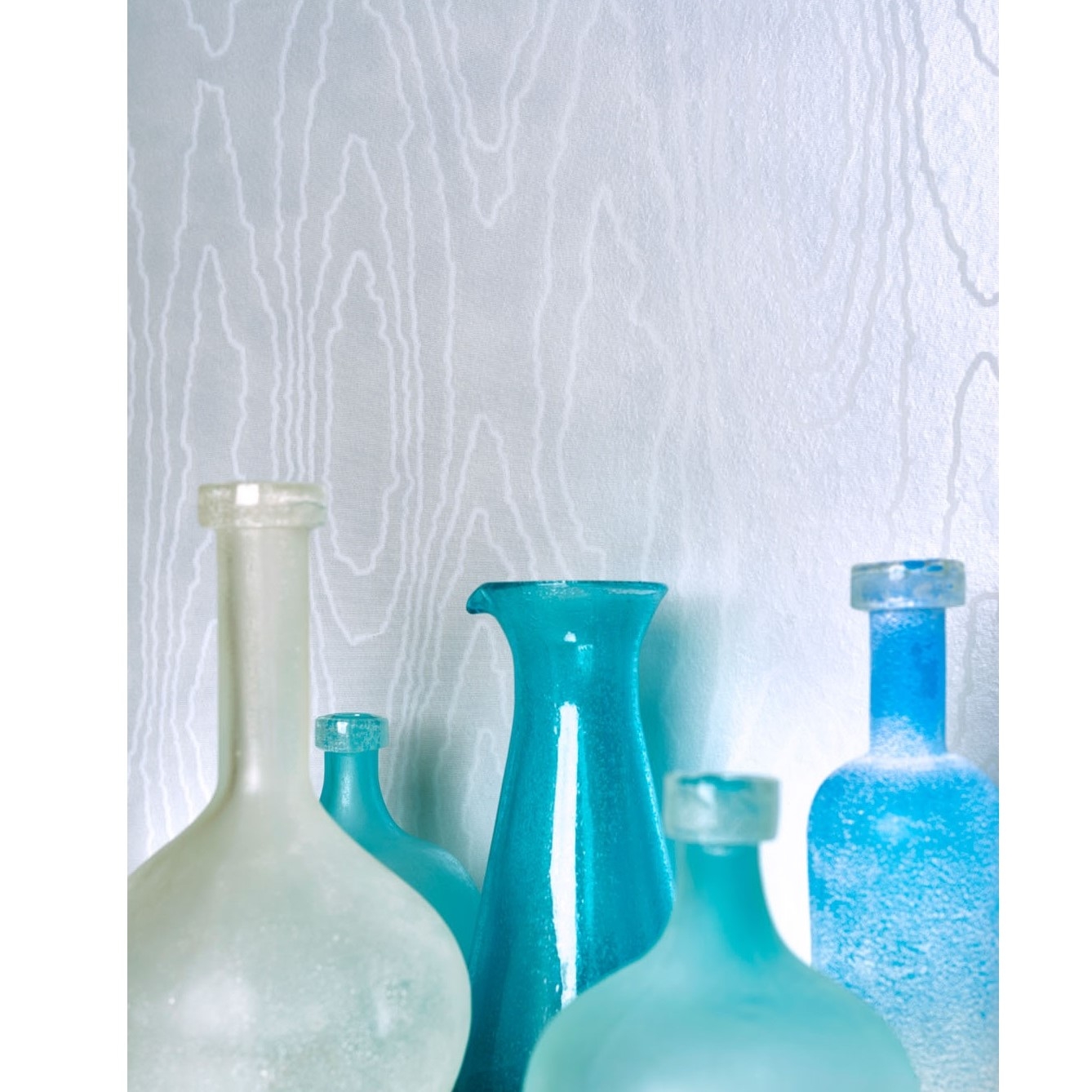 WATERED SILK TAPETA COLE&SON
