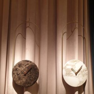 ZEGAR COLGANTE NOMON